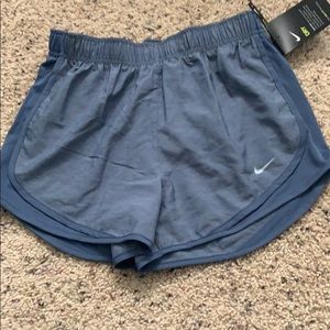 Nike dry standard fit shorts